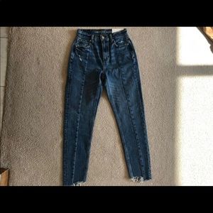 American Eagle Mom Jeans Size 000 Regular